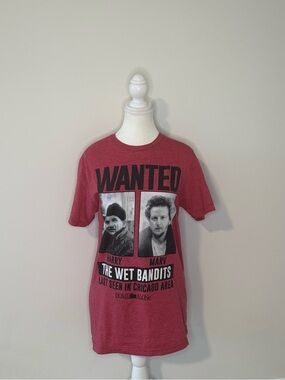 Home Alone WANTED THE WET BANDITS Tee-shirt